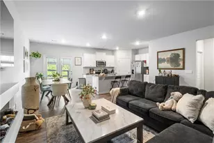 381 Stoneybrook Dr, Dahlonega, GA 30533 - Photo 4