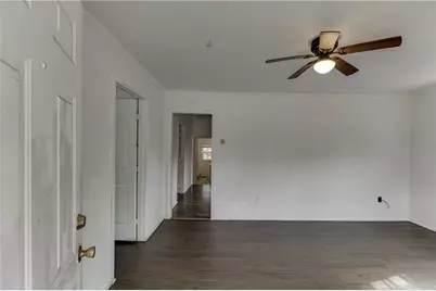 211 Stone Mountain Street, Lawrenceville, GA 30046 - Photo 4