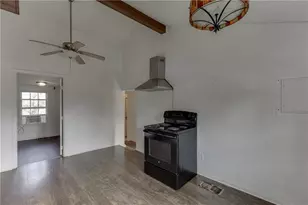 211 Stone Mountain St, Lawrenceville, GA 30046 - Photo 18