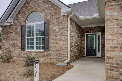 1007 Towne Circle, Social Circle, GA 30025 - Photo 6