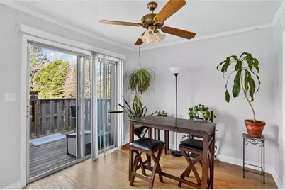 5662 Kingsport Drive, Atlanta, GA 30342 - Photo 6