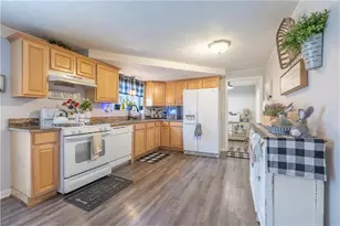 6376 S Skyline Dr, Douglasville, GA 30135 - Photo 2