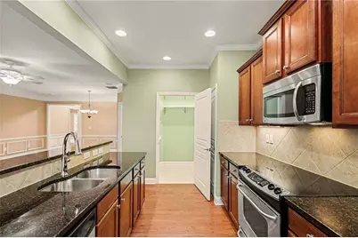 5911 Chimney Rock Drive, Hoschton, GA 30548 - Photo 14