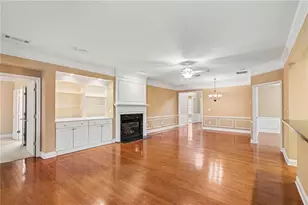 5911 Chimney Rock Dr, Hoschton, GA 30548 - Photo 4