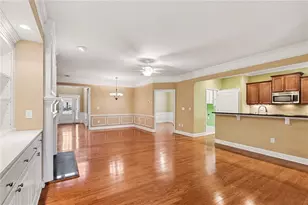 5911 Chimney Rock Dr, Hoschton, GA 30548 - Photo 6