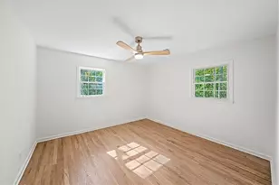 33 Old Farm Rd, Marietta, GA 30068 - Photo 12