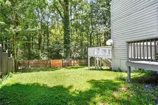 215 Carmichael Rd, Woodstock, GA 30189 - Photo 4