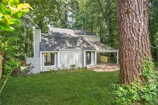 215 Carmichael Rd, Woodstock, GA 30189 - Photo 2