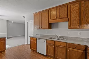 935 City Park Dr, McDonough, GA 30252 - Photo 16