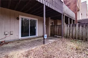 6437 Stone Way, Morrow, GA 30260 - Photo 32