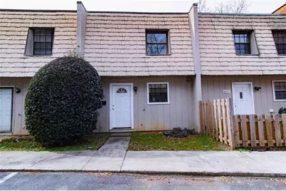 6437 Stone Way, Morrow, GA 30260 - Photo 1