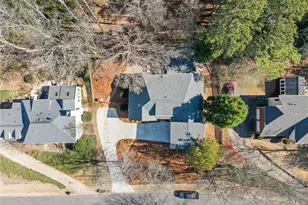 1704 Barrington Cir, Marietta, GA 30062 - Photo 82