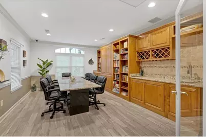 1074 Peachtree Walk NE #B322, Atlanta, GA 30309 - Photo 20