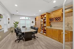 1074 Peachtree Walk NE, Atlanta, GA 30309 - Photo 20