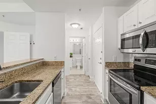 1074 Peachtree Walk NE, Atlanta, GA 30309 - Photo 8