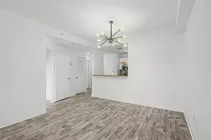 1074 Peachtree Walk NE, Atlanta, GA 30309 - Photo 14