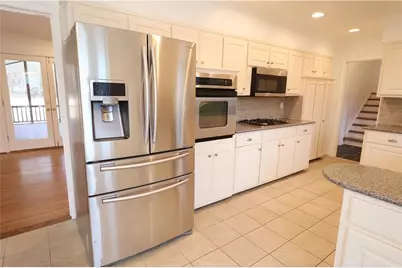 1735 Moonstone Court, Decatur, GA 30033 - Photo 4