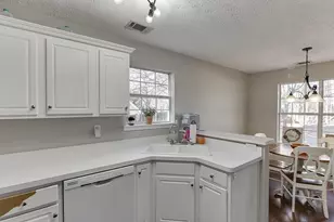 4842 Canberra Way, Flowery Branch, GA 30542 - Photo 10