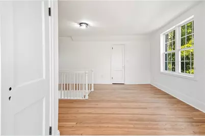 1001 Jefferson Avenue, Atlanta, GA 30344 - Photo 16