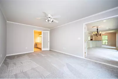 26202 Plantation Drive NE #202, Atlanta, GA 30324 - Photo 32