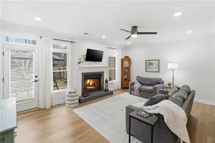 137 Weatherburne Dr, Roswell, GA 30076 - Photo 20