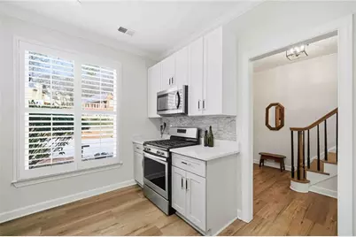 137 Weatherburne Drive, Roswell, GA 30076 - Photo 14