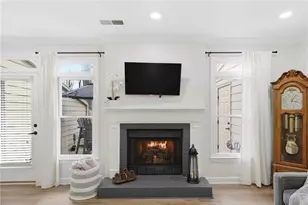 137 Weatherburne Dr, Roswell, GA 30076 - Photo 22