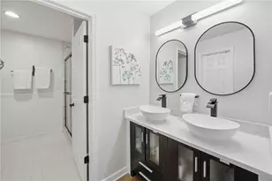 137 Weatherburne Dr, Roswell, GA 30076 - Photo 32