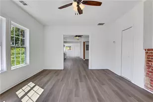 934 Joseph E Bonne Blvd NW, Atlanta, GA 30314 - Photo 6