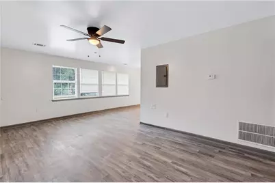 968 Sexton Drive, Stone Mountain, GA 30083 - Photo 10