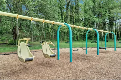 968 Sexton Drive, Stone Mountain, GA 30083 - Photo 30