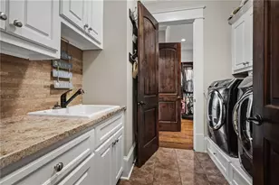 263 Hanson Way, Marietta, GA 30064 - Photo 36