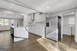 1887 Shalimar Dr NE, Atlanta, GA 30345 - Photo 2