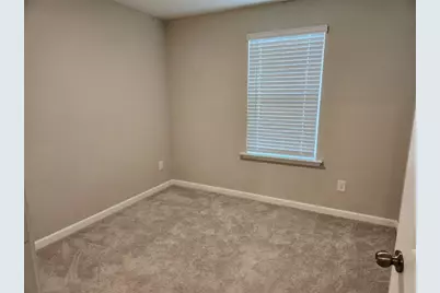 25 Blue River Court, Pendergrass, GA 30567 - Photo 4