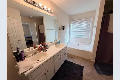 212 W Sycamore Drive W, Winder, GA 30680 - Photo 10