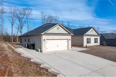 658 Alcovy River, Loganville, GA 30052 - Photo 2