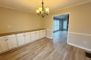 1897 Winding Creek Ln SW, Marietta, GA 30064 - Photo 8