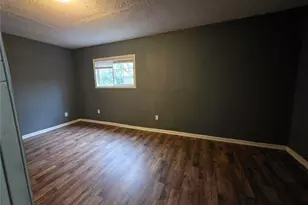 378 Cowan St, Macon, GA 31217 - Photo 4