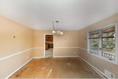 8986 Mandarin Drive, Jonesboro, GA 30236 - Photo 6