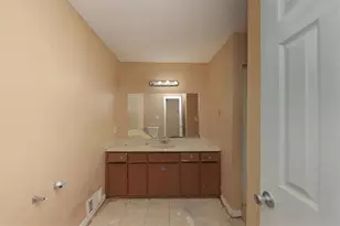 8986 Mandarin Dr, Jonesboro, GA 30236 - Photo 18