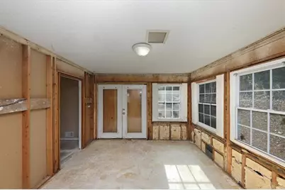 8986 Mandarin Drive, Jonesboro, GA 30236 - Photo 12