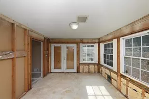 8986 Mandarin Dr, Jonesboro, GA 30236 - Photo 12