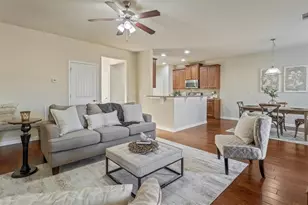 704 Flag St, Canton, GA 30114 - Photo 10