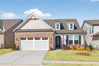 178 Bear Way, Hoschton, GA 30548 - Photo 1