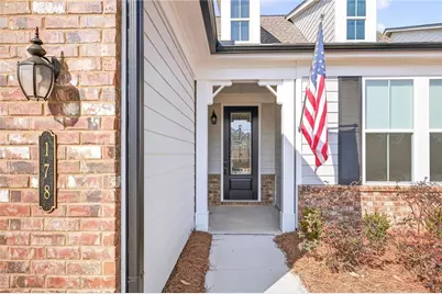178 Bear Way, Hoschton, GA 30548 - Photo 2