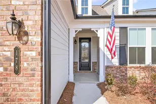 178 Bear Wy, Hoschton, GA 30548 - Photo 2