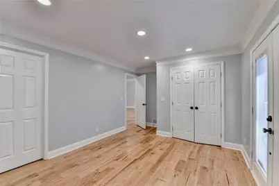 1695 Bull Run SW, Lilburn, GA 30047 - Photo 24