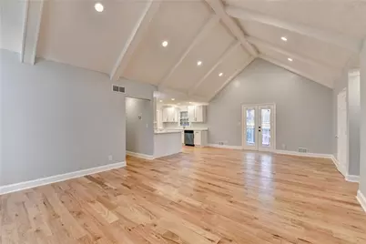 1695 Bull Run SW, Lilburn, GA 30047 - Photo 8