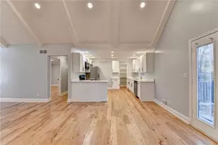 1695 Bull Run SW, Lilburn, GA 30047 - Photo 10