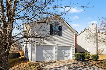 2571 S Hills, Riverdale, GA 30296 - Photo 2